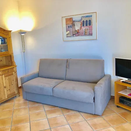 Residenza Ai Ronchi 3 4 7 8 * Maccagno