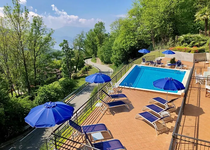 Residenza Ai Ronchi 3 4 7 8 * Maccagno