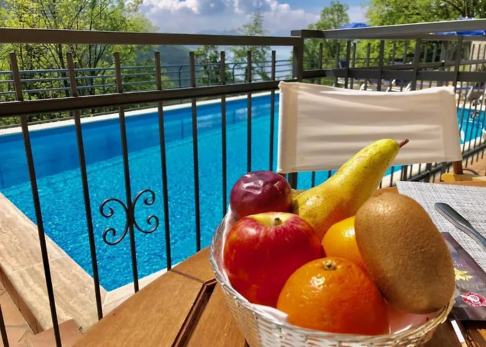 Апартаменты Residenza Ai Ronchi 3 4 7 8 Maccagno